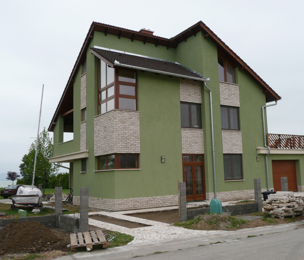 Balatoni nyaraló felújítás 2